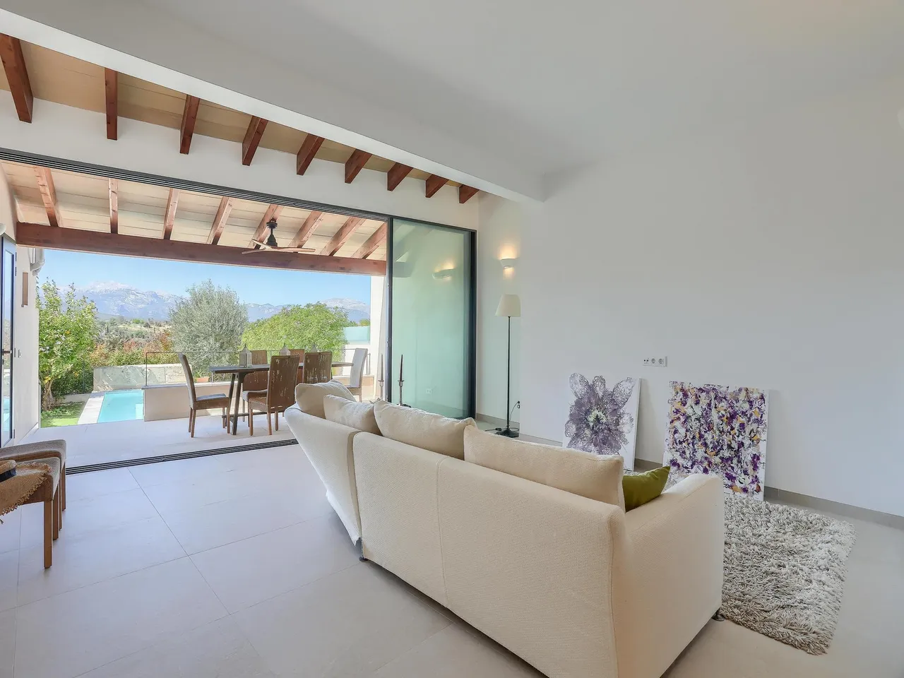 living - Casa / villa de 200m² en venta en Llubí, Islas Baleares - gallery - 5