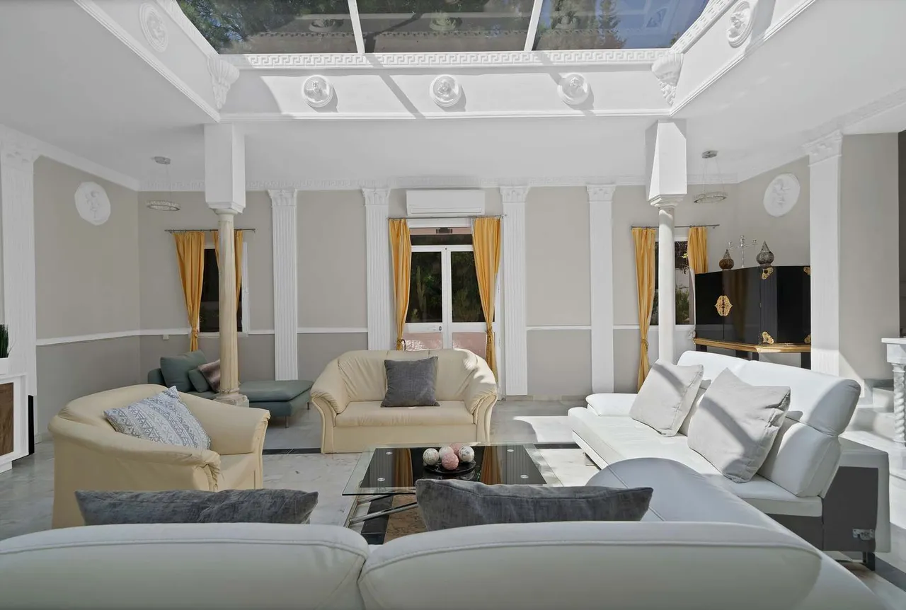 living - Casa / villa de 565m² con 150m² de jardín en venta en Este Marbella - gallery - 7