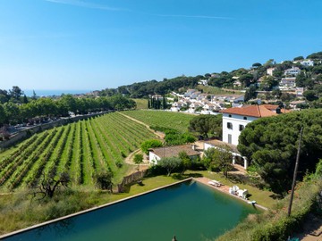 living - 922m² country house with 27,090m² garden for sale in Alella - featured
