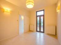 living - Casa modernista en venta en el corazón de Palafrugell - gallery thumbnail - 8