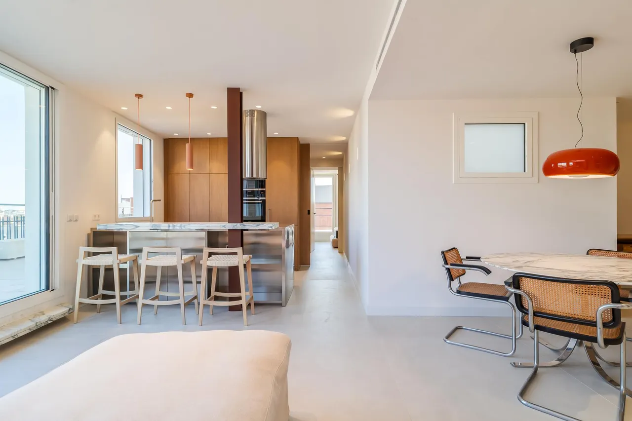 living - 117m² penthouse with 107m² terrace for sale in Les Corts - gallery - 9