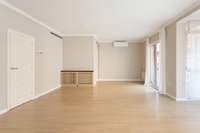 living - Piso de 130m² en venta en Sant Gervasi - Galvany, Barcelona - gallery thumbnail - 2