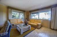living - Casa / villa de 558m² en venta en Alfinach, Valencia - gallery thumbnail - 4