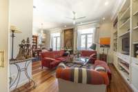 living - 246m² apartment for rent in Sant Francesc, Valencia - gallery thumbnail - 3