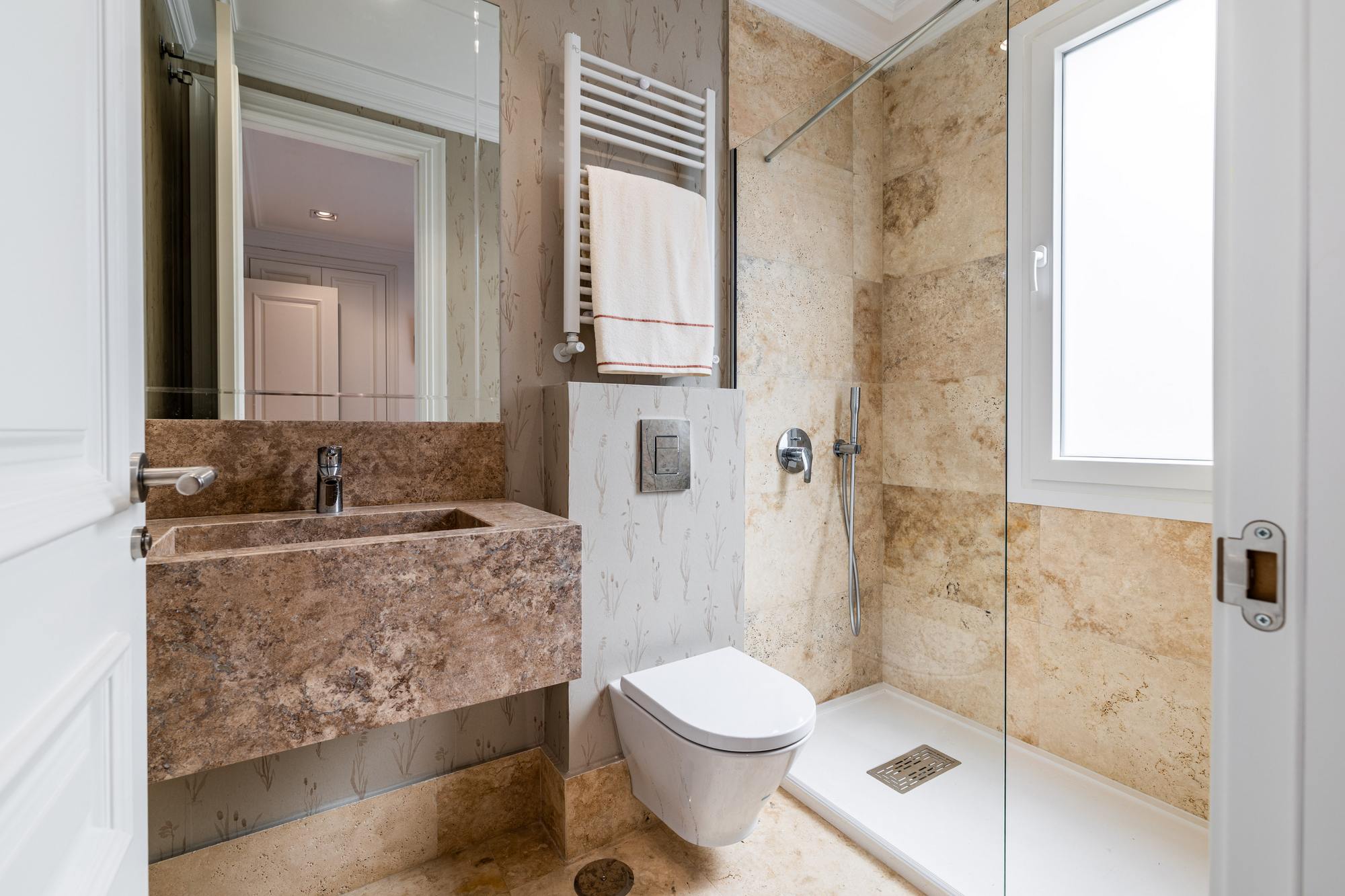 living - 316m² apartment for sale in Goya, Madrid - gallery thumbnail - 10