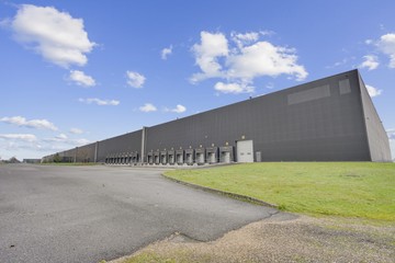 logistics - Entrepôt Logistique À Louer - featured