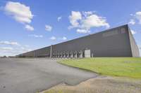logistics - Logistics Warehouse For Rent - gallery thumbnail - 1