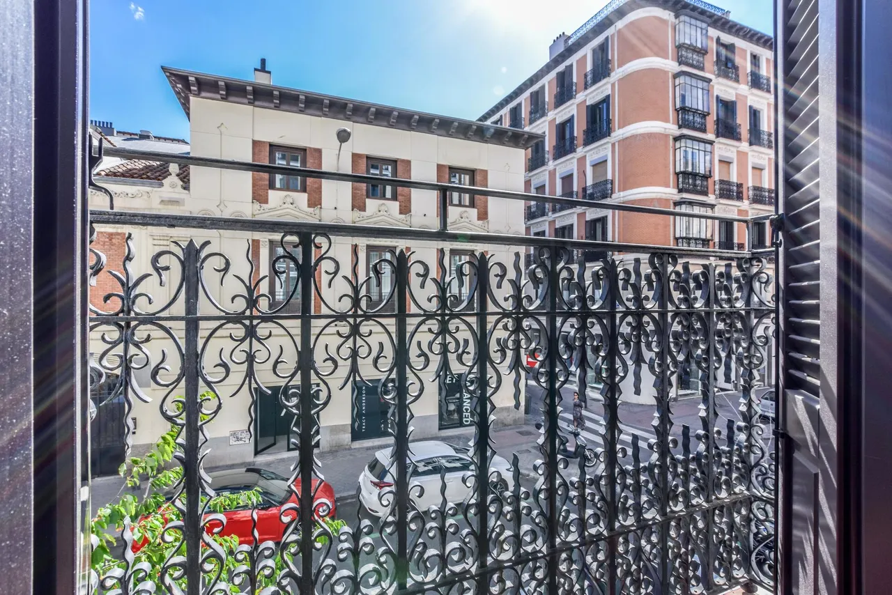 living - Piso de 220m² en alquiler en Chueca - Justicia, Madrid - gallery - 10