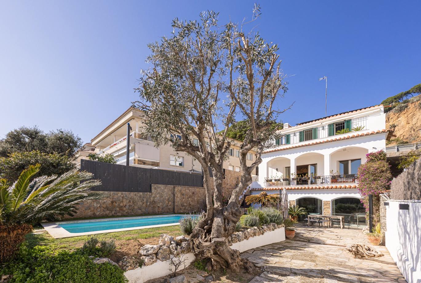 living - Casa / villa de 443m² en alquiler en Caldes d'Estrac - gallery thumbnail - 1