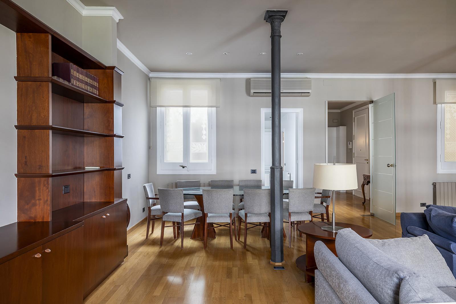 living - Piso de 200m² en alquiler en Eixample Derecho, Barcelona - gallery - 4