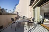 living - Piso de 150m² con 172m² terraza en venta en Eixample Derecho - gallery thumbnail - 5