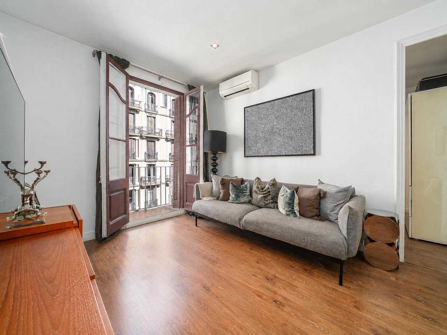 living - Piso de 69m² en venta en Fort Pienc, Barcelona, Barcelona - gallery - 2