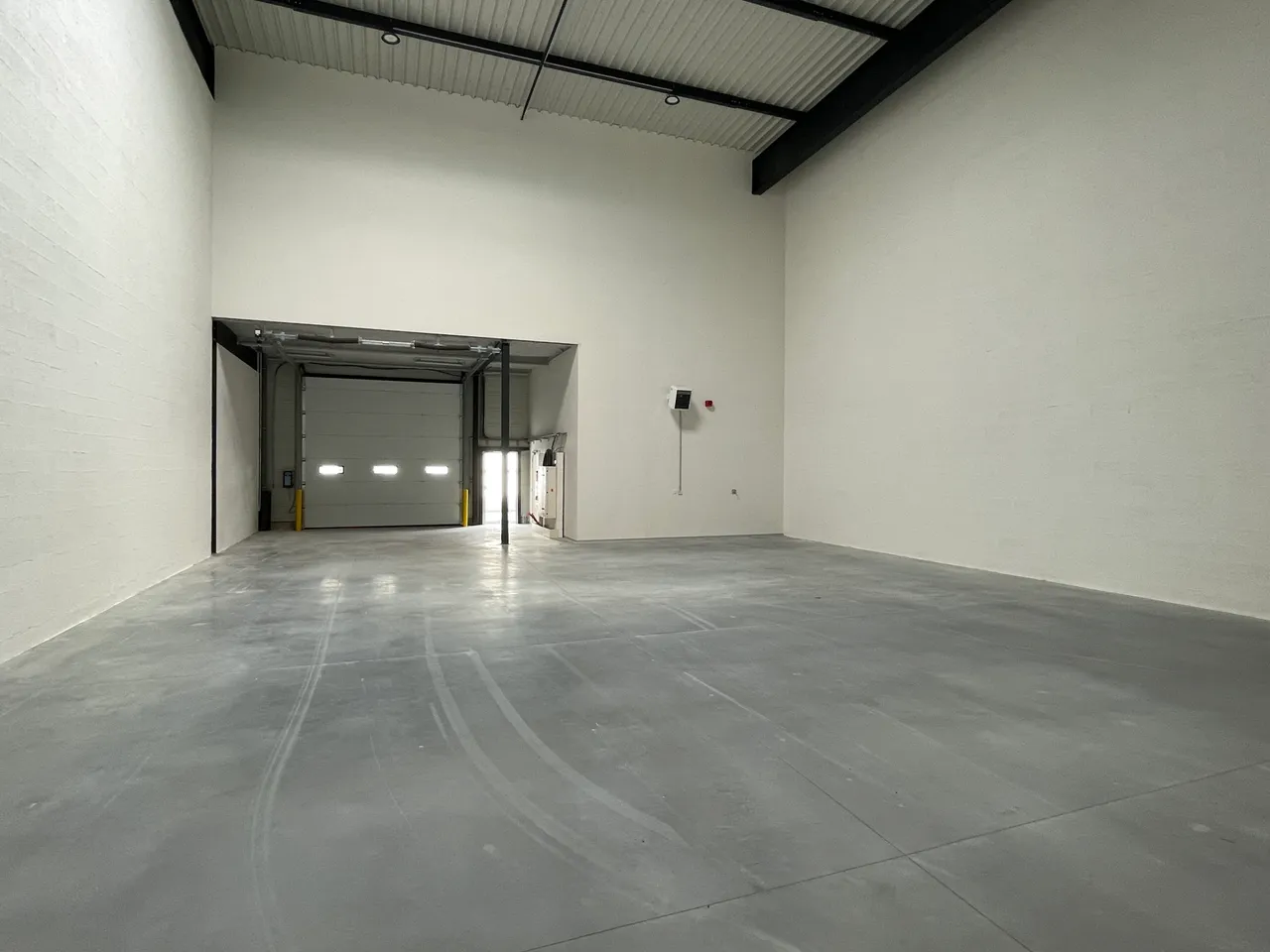 logistics - Activity Facility For Rent - gallery - 3
