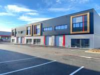 logistics - Light Industrial Premises / Offices For Rent - gallery thumbnail - 1