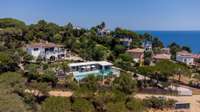 living - Casa / villa de 459m² en venta en Calella de Palafrugell - gallery thumbnail - 3