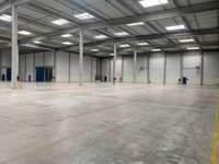 logistics - Entrepôt Logistique À Louer - gallery thumbnail - 2