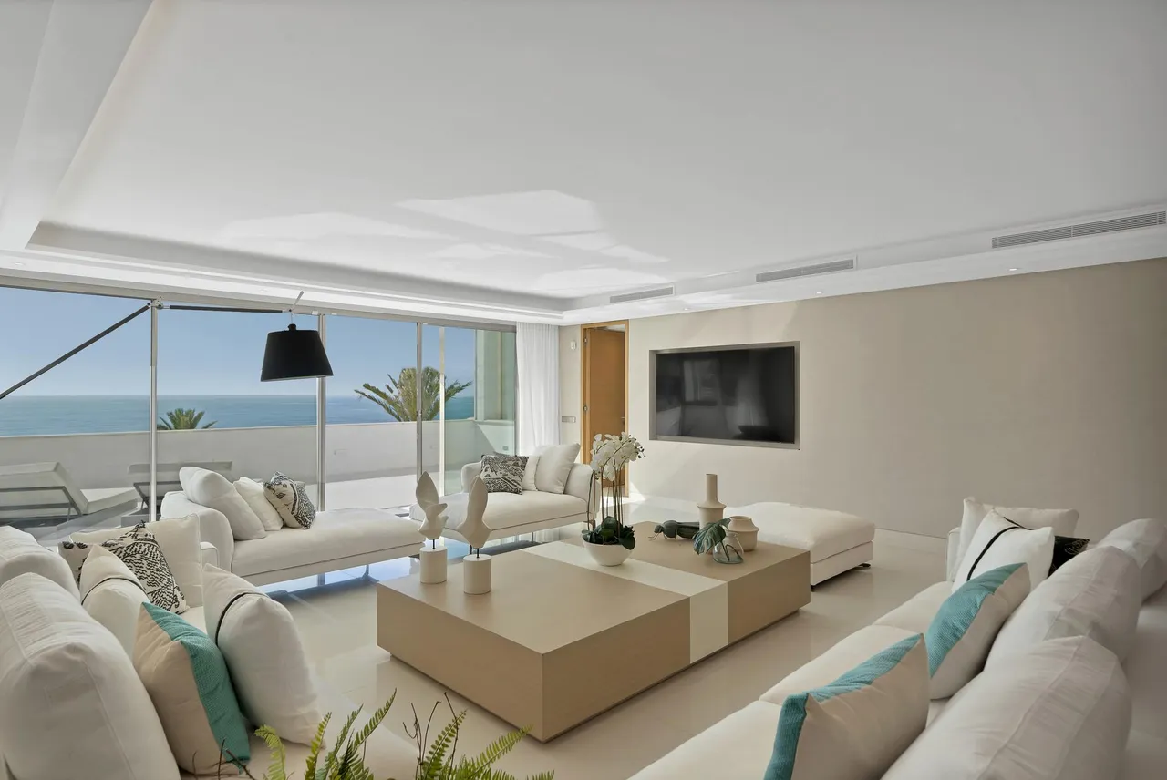 living - Piso de 257m² con 37m² terraza en venta en Puerto Banús - gallery - 5