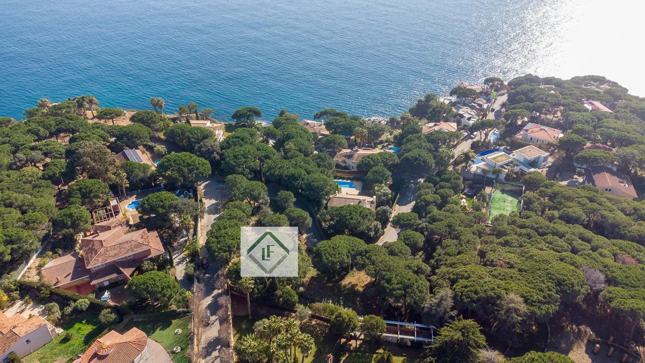living - 3,300m² plot for sale in Lloret de Mar, Costa Brava - gallery - 8