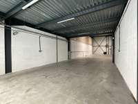 logistics - Local d’activités À Louer - gallery thumbnail - 6