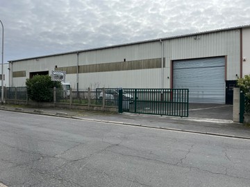 logistics - Activity Facility For Sale - featured