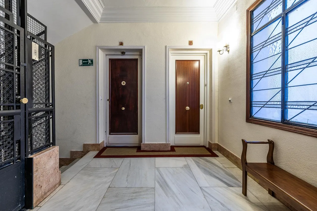 living - Piso de 106m² en venta en Goya, Madrid - gallery - 2
