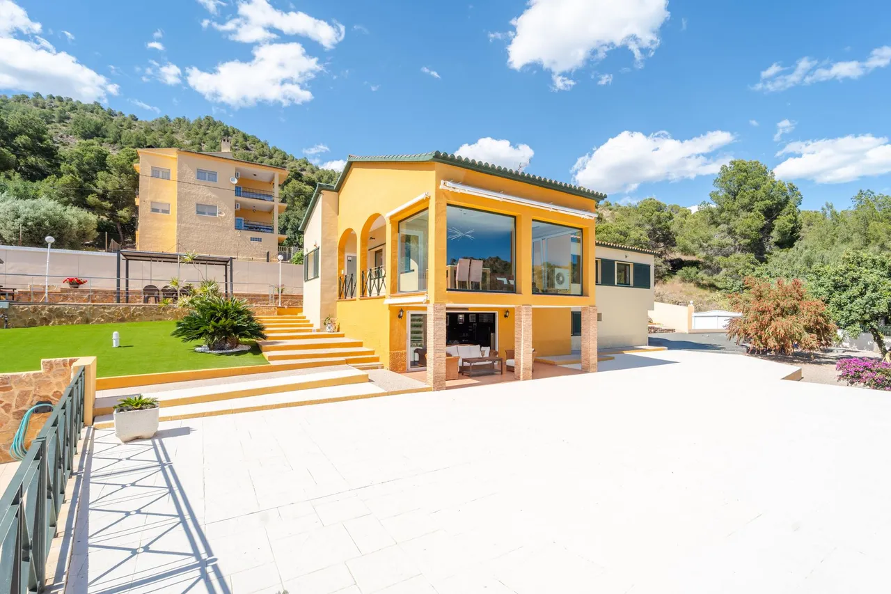 living - Masia de 285m² en venta en Playa Sagunto, Valencia - gallery - 6