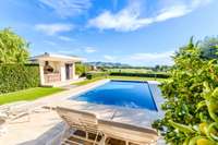 living - Casa / villa de 550m² en venta en Terramar, Barcelona - gallery thumbnail - 2