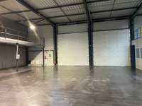 logistics - Activités / Bureaux À Louer - gallery thumbnail - 8