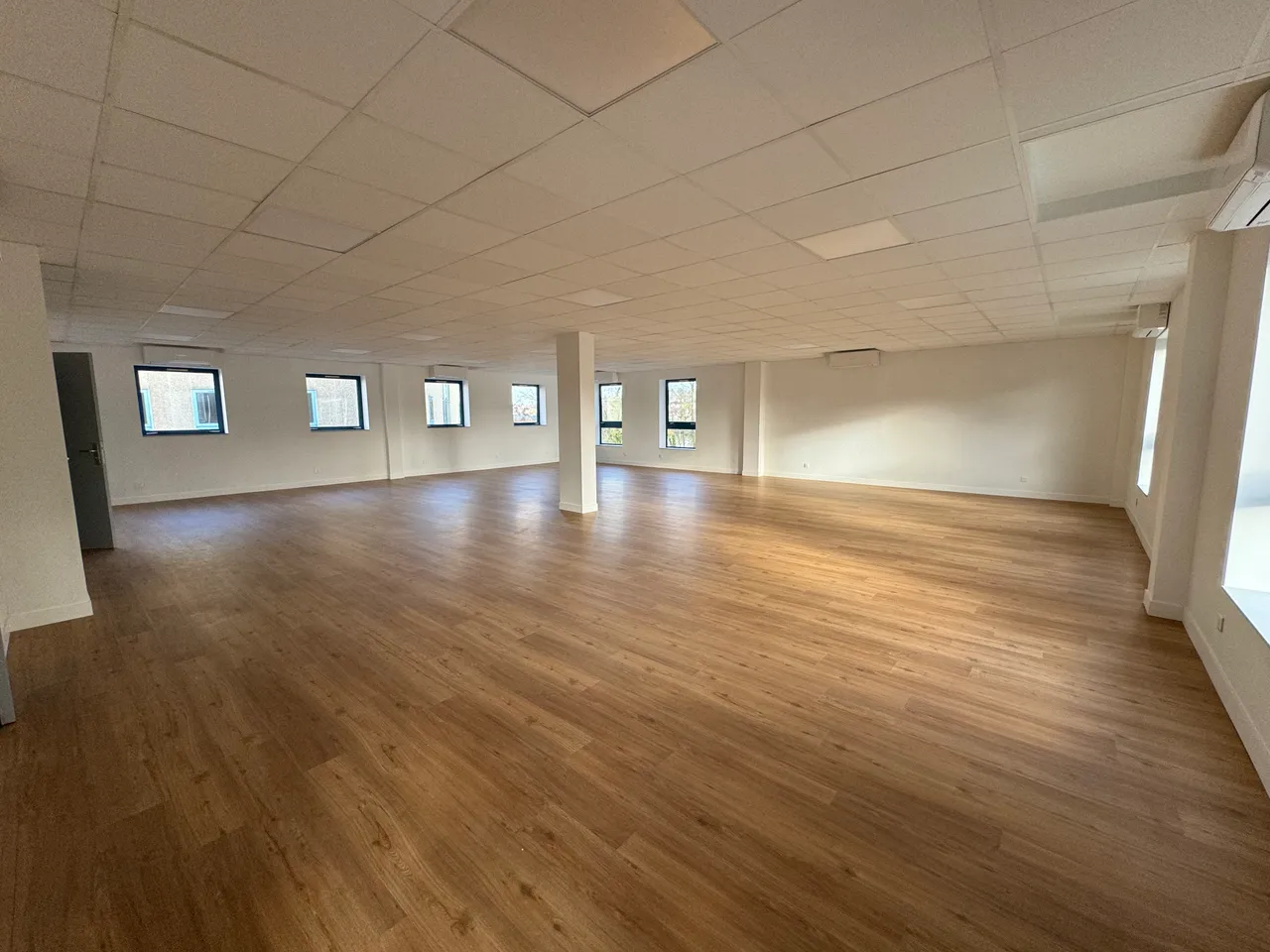 office - Bureaux À Louer - gallery - 10