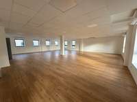 office - Bureaux À Louer - gallery thumbnail - 10