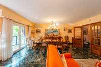 living - Piso de 200m² en venta en Extramurs, Valencia - gallery thumbnail - 7
