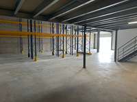 logistics - Activités / Bureaux À Louer - gallery thumbnail - 4