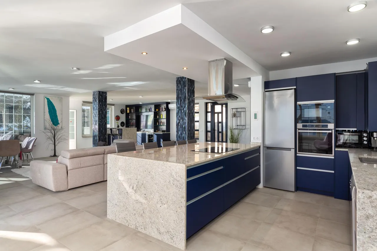 living - Casa / villa de 609m² en venta en Lloret de Mar - gallery - 10