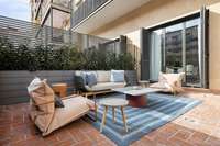 living - Piso de 80m² con 48m² terraza en alquiler en Eixample Derecho - gallery thumbnail - 7