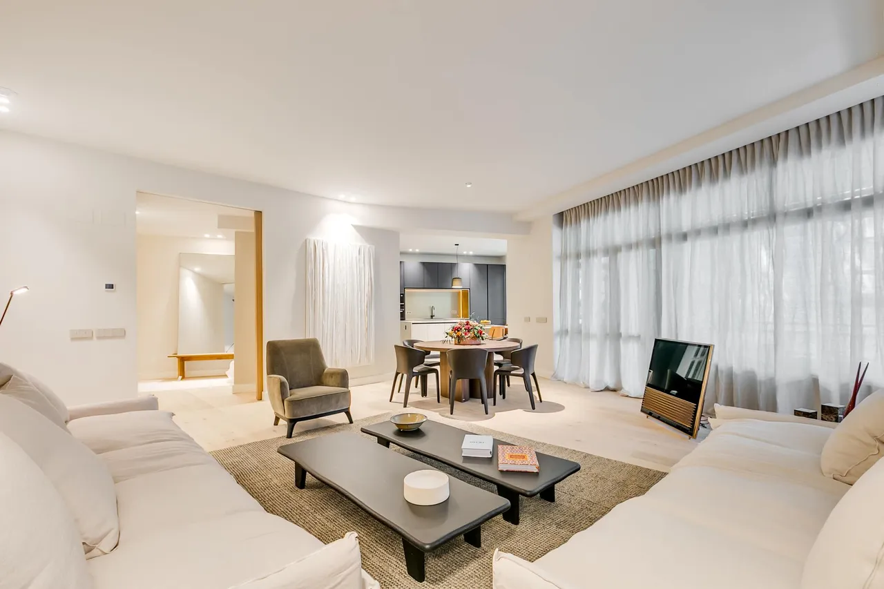 living - Castellana Residences - gallery - 3