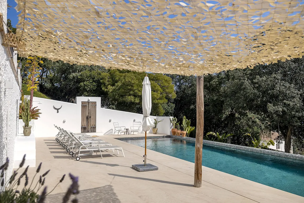 living - 315m² house / villa for sale in Palamós, Costa Brava - gallery - 3