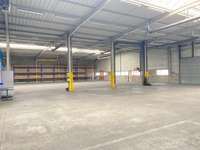 logistics - Light Industrial Premises / Offices For Rent - gallery thumbnail - 4