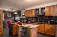 living - 310m² house / villa for sale in Palau, Girona - gallery thumbnail - 5