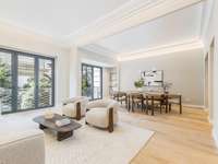 living - Piso de 223m² en venta en Sant Gervasi - Galvany, Barcelona - gallery thumbnail - 2