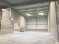 logistics - Activités / Bureaux À Louer - gallery thumbnail - 1