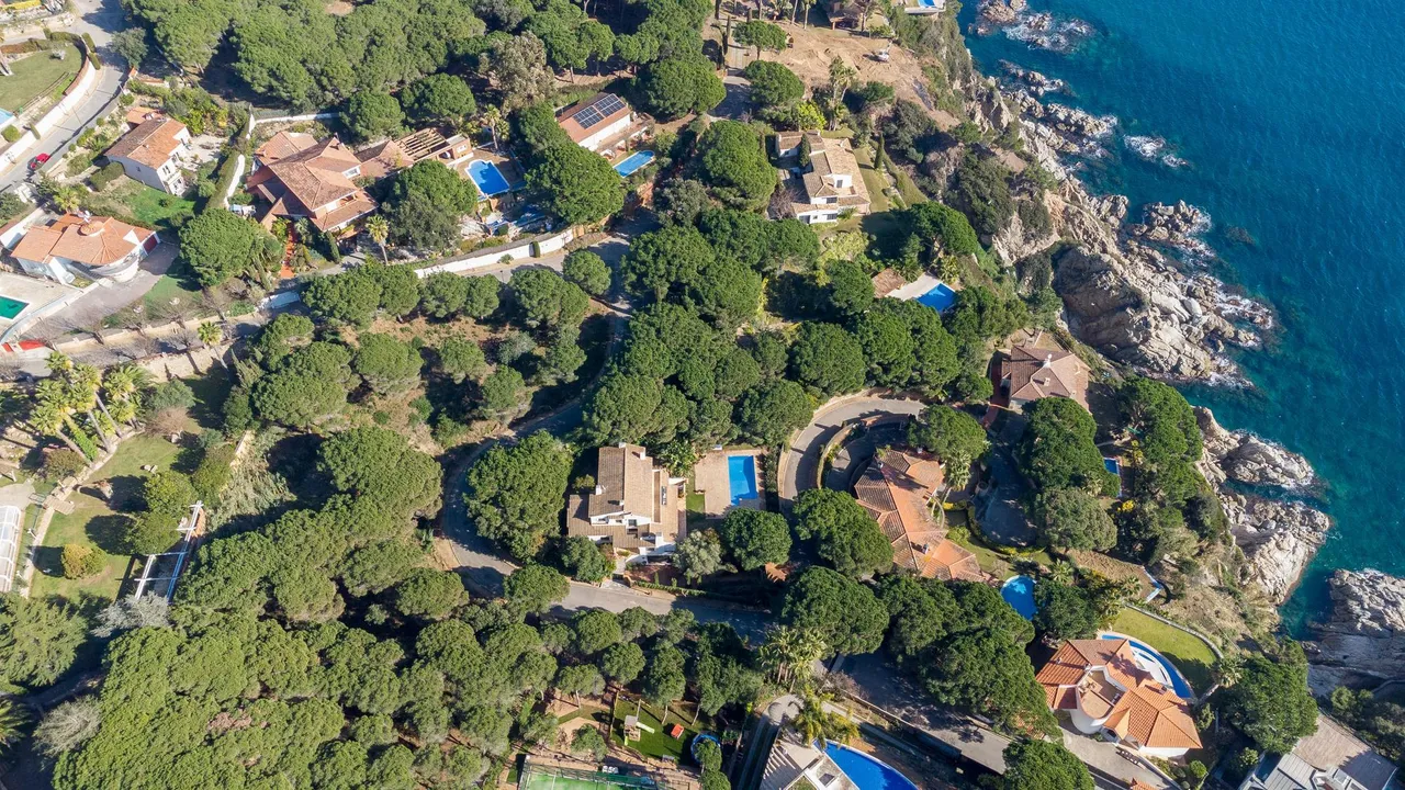 living - 3,300m² plot for sale in Lloret de Mar, Costa Brava - gallery - 2