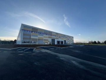 logistics - Entrepôt / Bureaux À Louer - featured