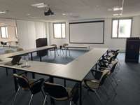 logistics - Light Industrial Premises / Offices For Rent - gallery thumbnail - 9