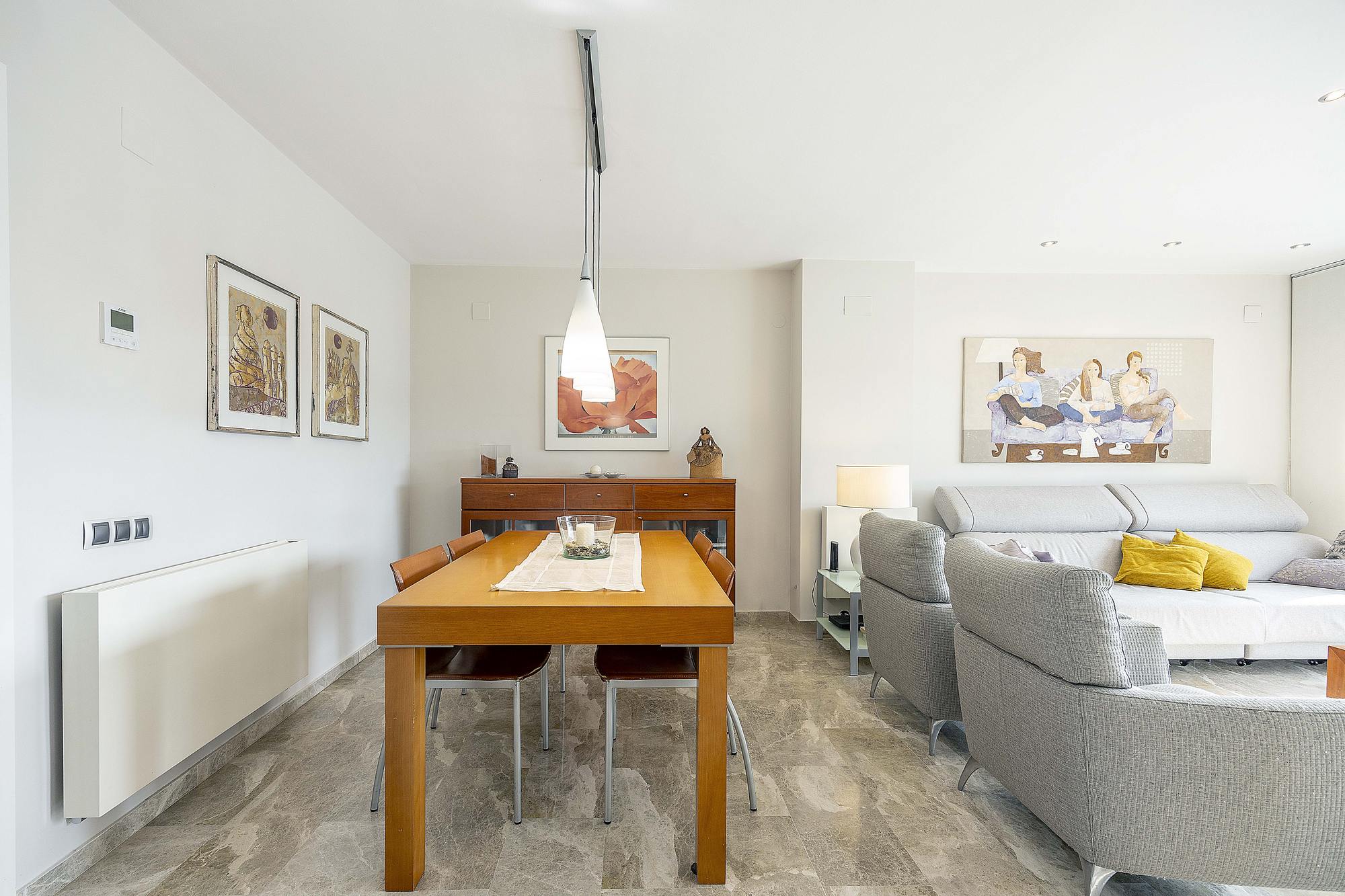 living - 191m² apartment with 13m² terrace for sale in Ciudad de las Ciencias - gallery thumbnail - 5