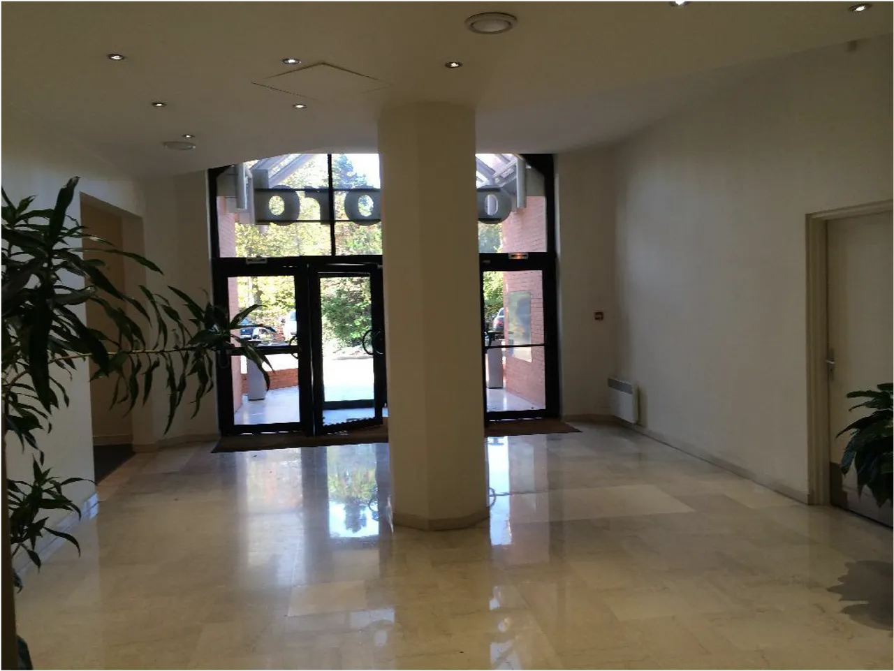 office - Offices For Rent - gallery - 2