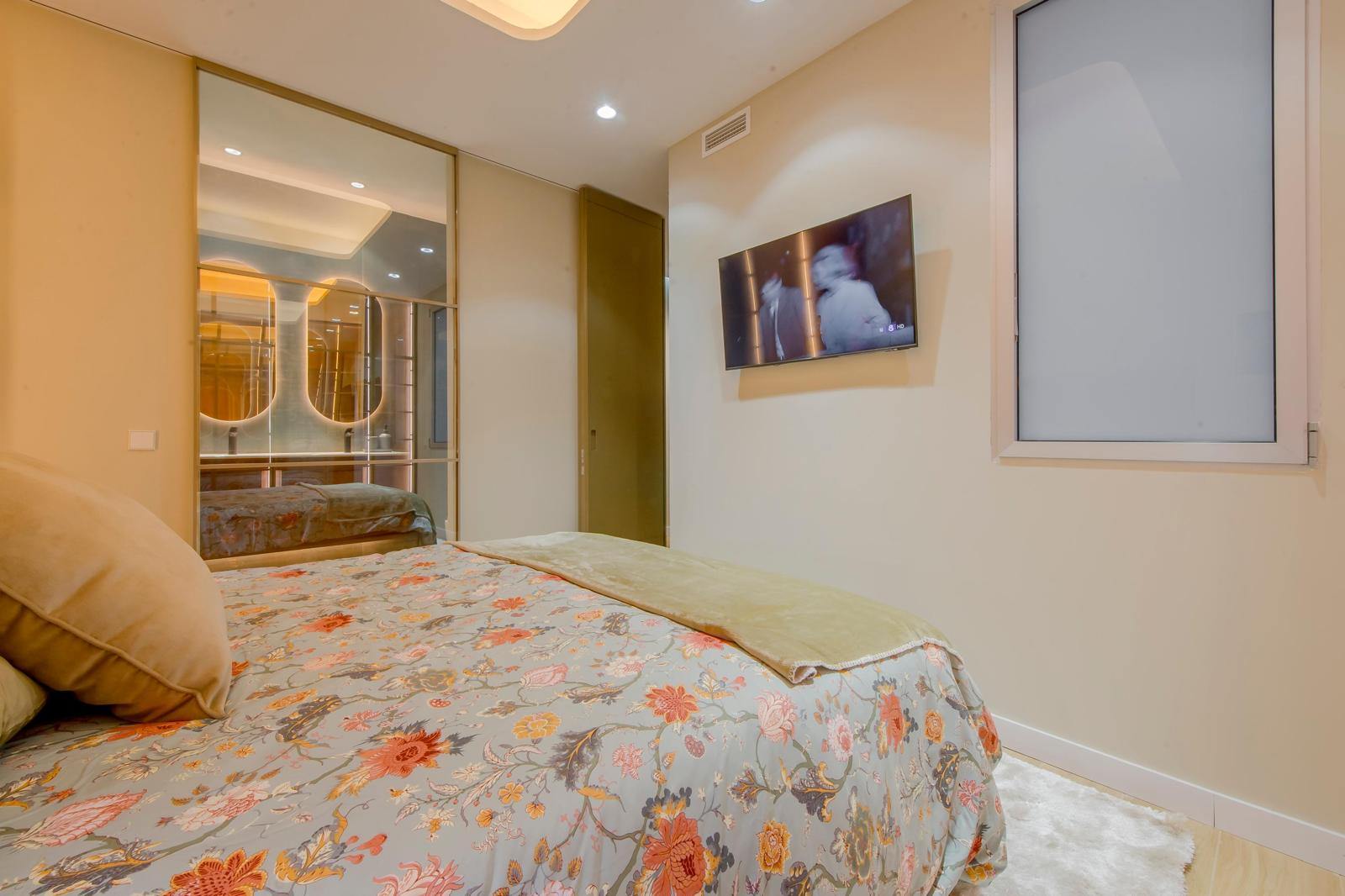 living - Piso de 113m² en alquiler en Palacio, Madrid - gallery thumbnail - 8