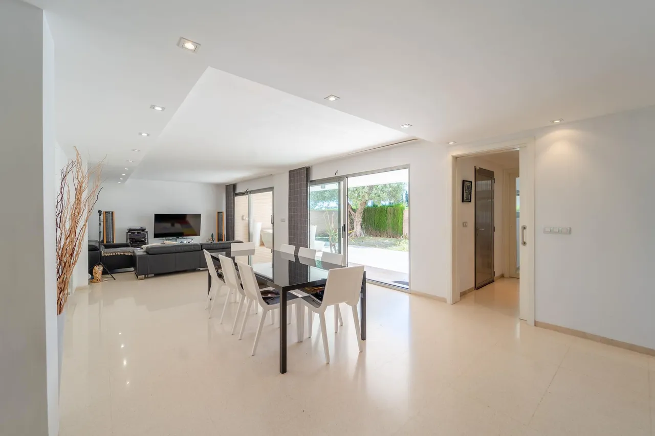 living - 438m² house / villa for sale in Godella / Rocafort - gallery - 4