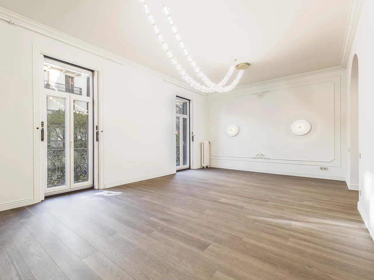 living - Piso de 200m² en venta en Eixample Derecho, Barcelona - gallery - 3
