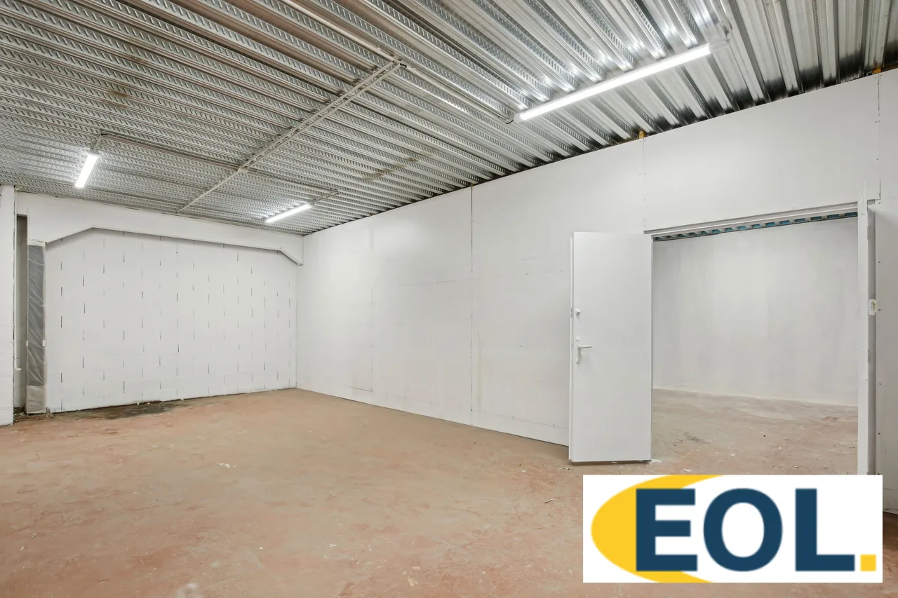 logistics - Entrepôt À Louer - gallery - 6