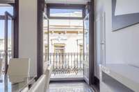 living - Piso de 242m² en venta en El Mercat, Valencia - gallery thumbnail - 9